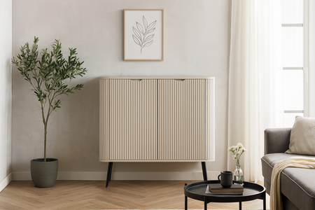 Komoda ZOYA 129 cm fronty ryflowane, nóżki metalowe loft - Kaszmir