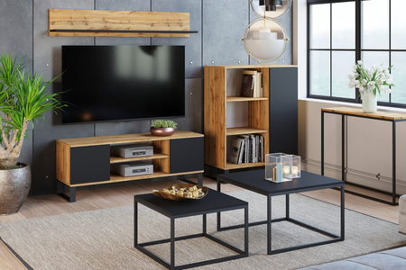 Szafka RTV FOCUS 155 cm loft, nogi metalowe - Dąb Craft / Czarny