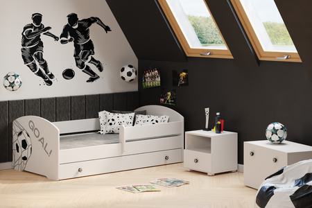 Łóżko dziecięce LUK GOAL 140x70 barierka szuflada uchwyty i grafika piłka nożna - Biały