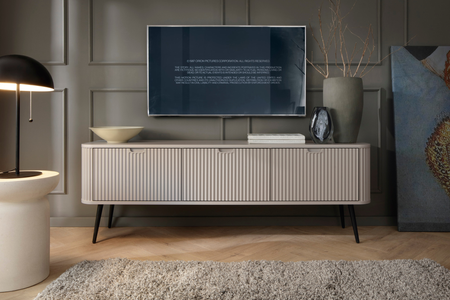 Szafka RTV ZOYA 168 cm fronty ryflowane, nóżki metalowe loft - Kaszmir